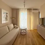 Nowoczesny Next Ursus Apartment, Parking, Wi-fi