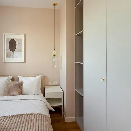 アパート Nowoczesny Next Ursus Apartment, Parking, Wi-fi