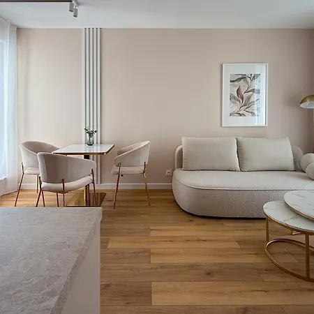 Next Ursus - Self Check-in, Wi-fi, Balkon, Parking Warschau