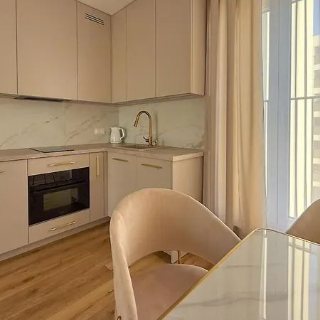 Next Ursus - Self Check-in, Wi-fi, Balkon, Parking *